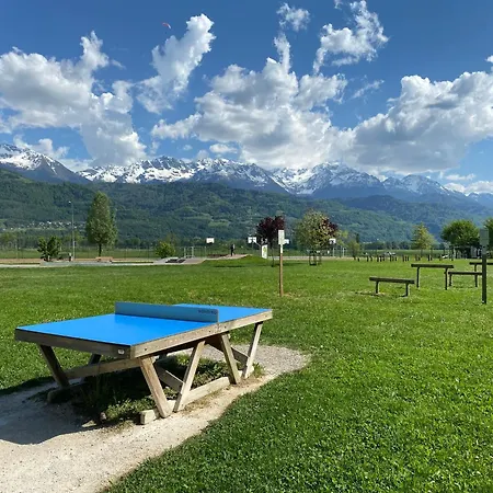 Maison De Village Au Pied De La Montagne