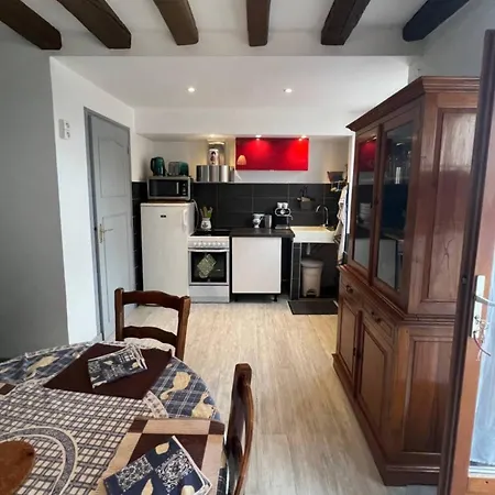 Maison De Village Au Pied De La Montagne Holiday home